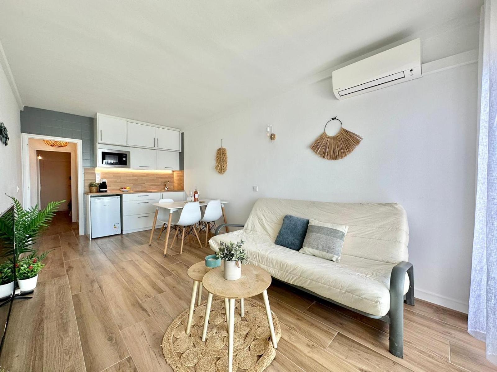 Meda Chica Apartman Roses Kültér fotó