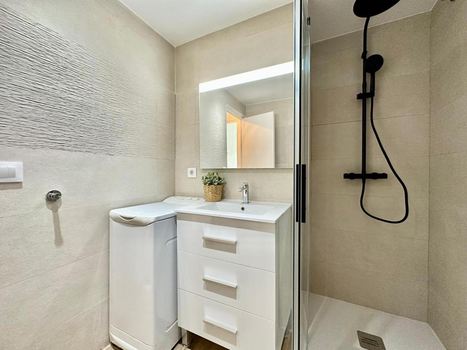 Meda Chica Apartman Roses Kültér fotó